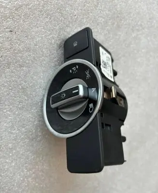 Mercedes-Benz E W212 Light switch a2129058800 2129058800