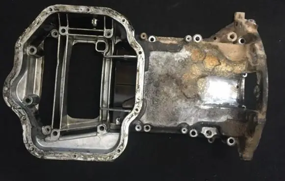 Nissan Almera Oil sump
