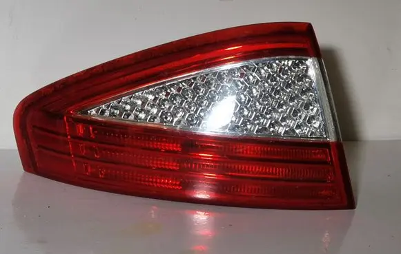 Ford Mondeo MK IV Rear/tail lights 7S7113405A