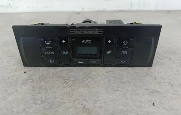 Audi A2 Climate control/heater control trim 8Z0820043