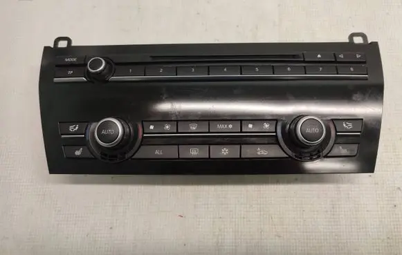BMW 7 F01 F02 F03 F04 Climate control unit 9224747