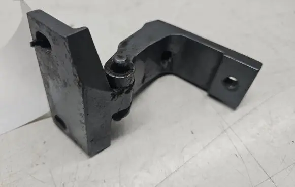 Audi A8 S8 D2 4D Rear door upper hinge 4D0833402