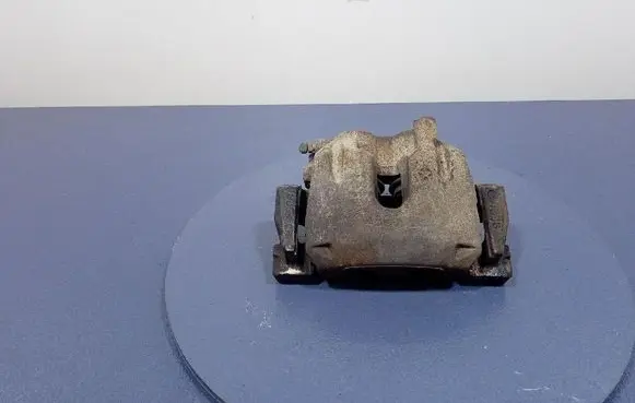 Jeep Grand Cherokee Front brake caliper