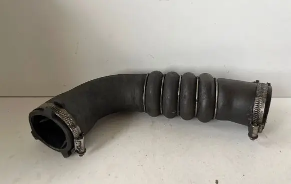 Audi A6 S6 C6 4F Intercooler hose/pipe 4F0145738F