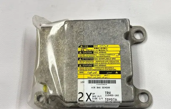 Toyota Avensis T250 Airbag control unit/module 8917005220 215955102