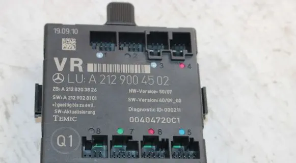 Mercedes-Benz C W204 Door control unit/module A2129004502