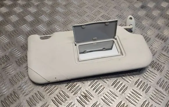 Ford Focus Sun visor