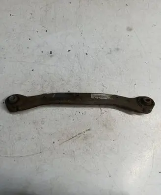 Rear control arm