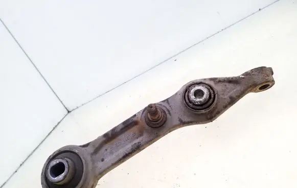 Mercedes-Benz E W211 Front lower control arm/wishbone 21103