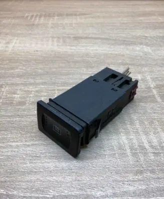 Volkswagen Golf IV Hazard light switch 1J0953235A 1J0953235B WithPlug
