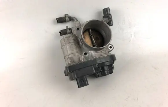 Subaru Impreza II Throttle valve RME60301 RME60-301