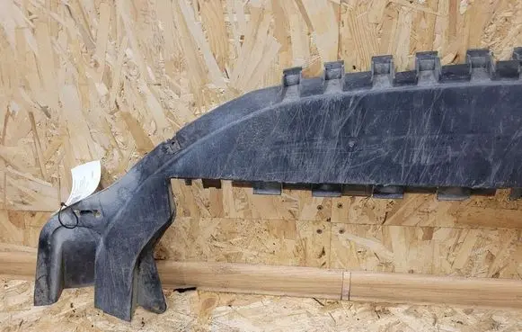 Volvo V50 Front bumper skid plate/under tray 30763681