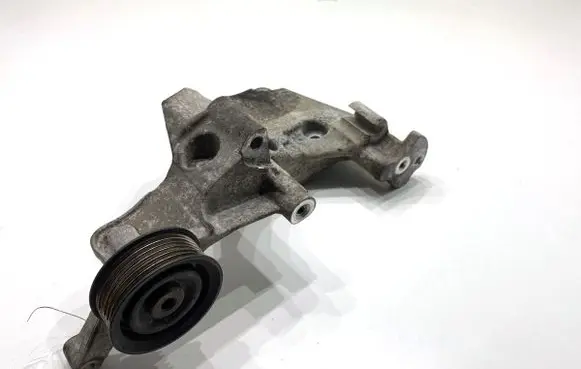 Hyundai Santa Fe Gearbox mount 