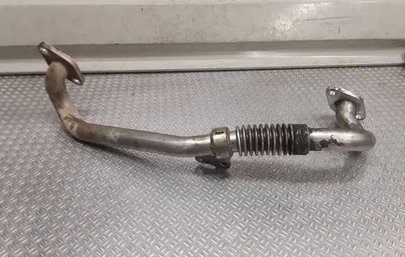 Skoda Yeti (5L) EGR valve line/pipe/hose 03L131521