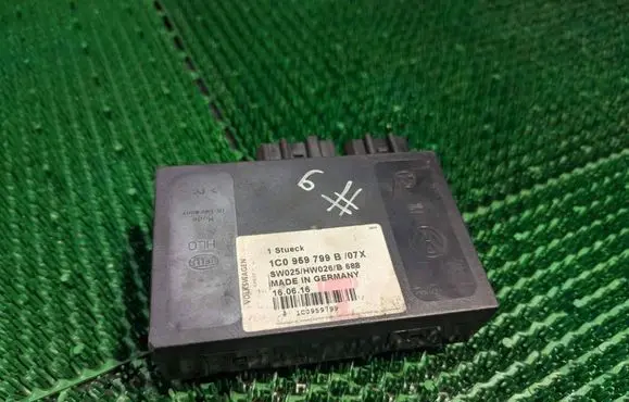 Volkswagen Golf IV Comfort/convenience module 1C0959799B 1C0959799