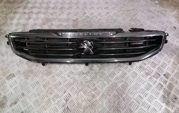 Peugeot 508 Front grill 9807631077 492358X