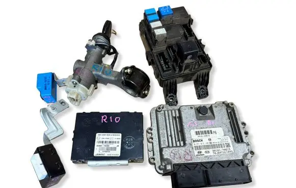 KIA Rio Engine ECU kit and lock set 0281013149 391012A615