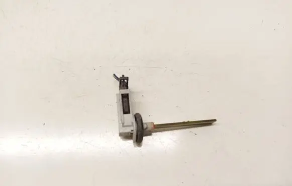 Volkswagen PASSAT B6 Interior temperature sensor 4B0820539