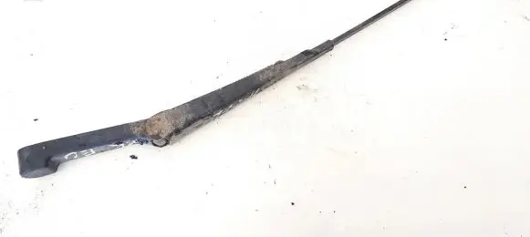 Mercedes-Benz ML W163 Front wiper blade arm