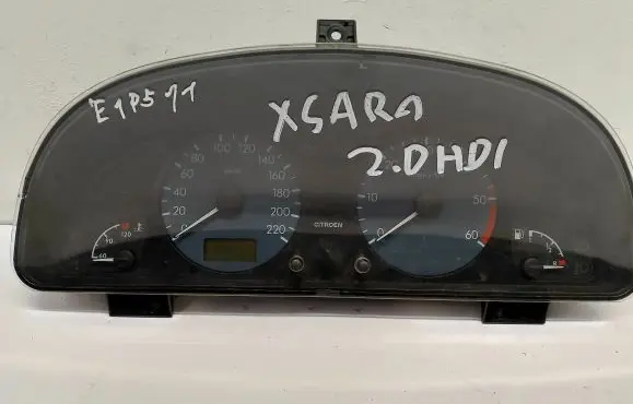 Citroen Xsara Speedometer (instrument cluster) 216530840
