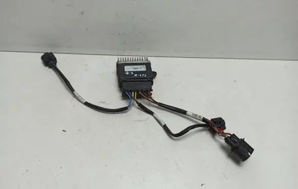Audi Q3 8U Coolant fan relay 8K0959501G