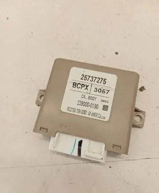 Cadillac SRX Seat control module 25737275 3057 2390000190