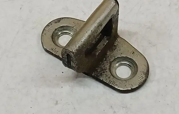 Opel Corsa D Front door lock loop/hook striker 