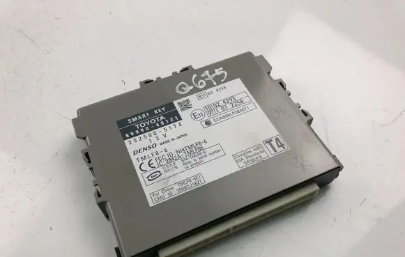 Lexus RX 330 - 350 - 400H Other control units/modules 8999048121