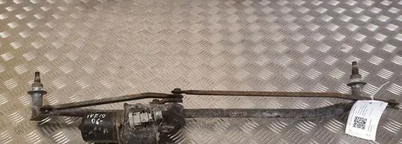 Iveco Daily 35 - 40.10 Front wiper linkage and motor