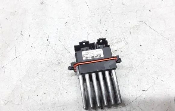 Chrysler 300 - 300C Heater blower motor/fan resistor 05061587AA