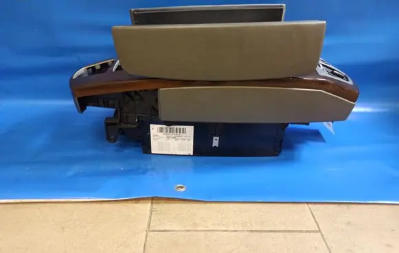 BMW 7 E65 E66 Armrest