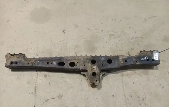 Toyota Avensis T270 Front subframe 