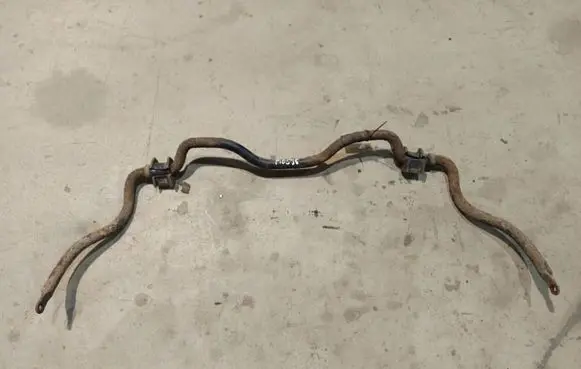 Toyota Yaris Front anti-roll bar/sway bar