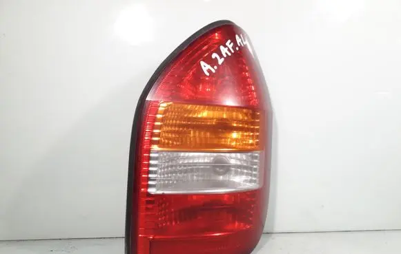 Opel Zafira A Rear/tail lights 62281