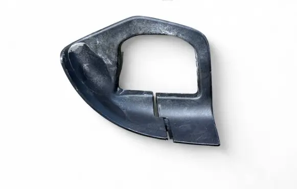 BMW 8 G16 Seat belt trim 25147 7481100 14606314