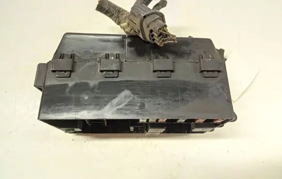Ford Focus Fuse module 98AG14K733AFF