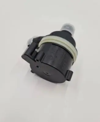 Audi Q5 SQ5 Electric auxiliary coolant/water pump 059121012B