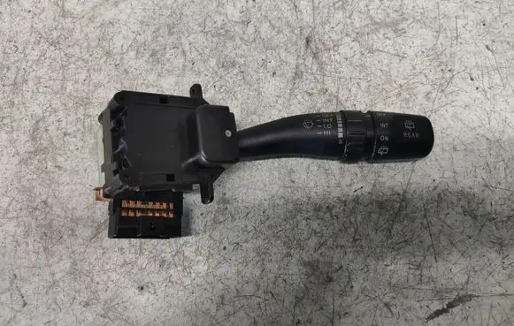 KIA Sorento Wiper control stalk