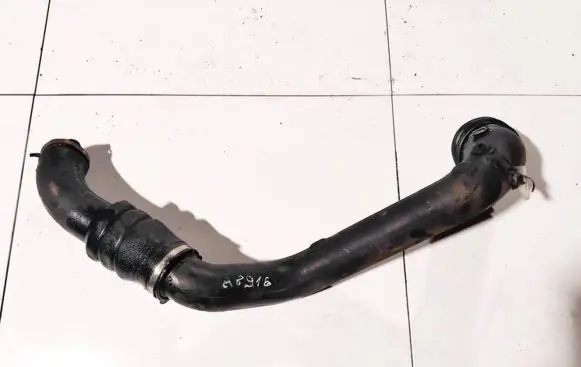 Intercooler hose/pipe