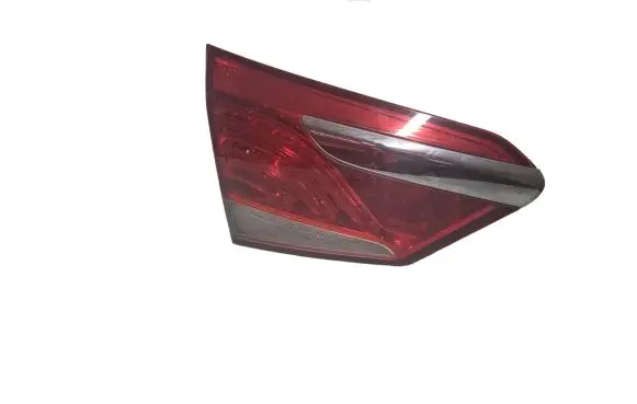 Hyundai i40 Tailgate rear/tail lights 924043Z001