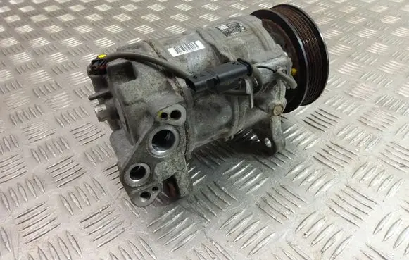 BMW X3 G01 Air conditioning (A/C) compressor (pump) 6994082