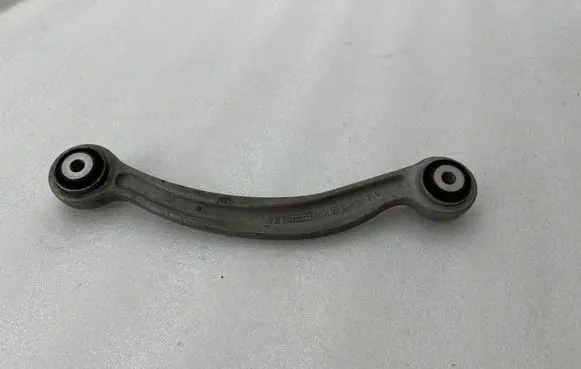 Mercedes-Benz E C207 W207 Rear control arm 20409FI