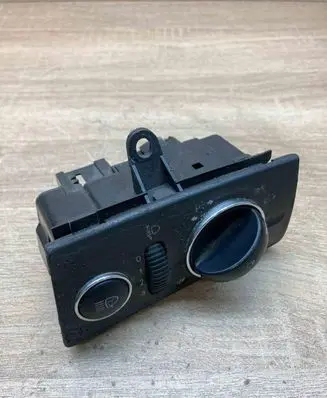 Mercedes-Benz E W211 Light switch 2115450504 04056087