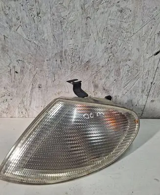 Volkswagen Sharan Front indicator light