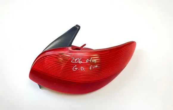 Peugeot 206 Rear/tail lights 2531D
