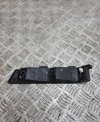 KIA Sportage Front bumper mounting bracket 86516F1000
