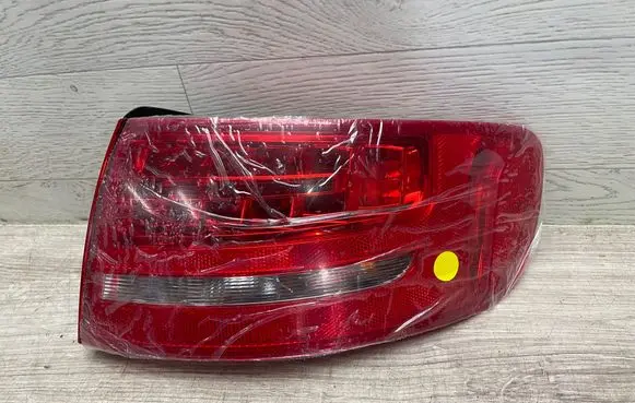 Audi A4 S4 B8 8K Rear/tail lights 8K9945096B