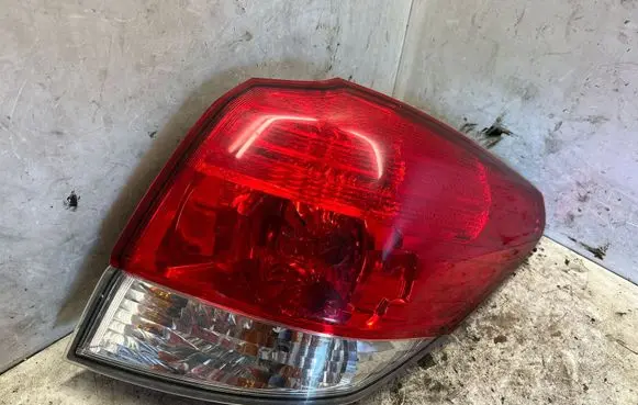 Rear/tail lights