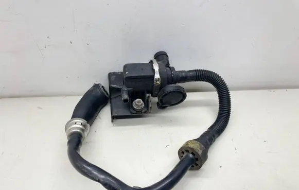 Volkswagen Jetta VI EGR valve 5C0201559