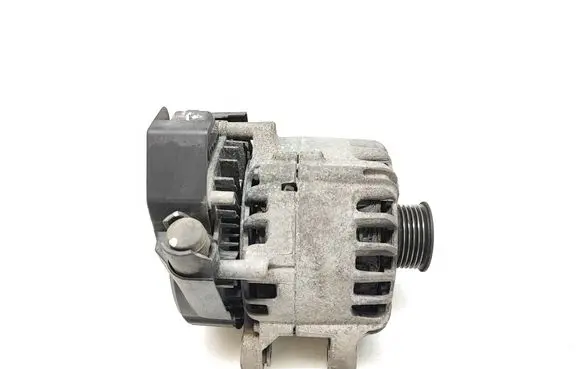 Toyota Proace Generator/alternator 9815683280 517015826 2711826C